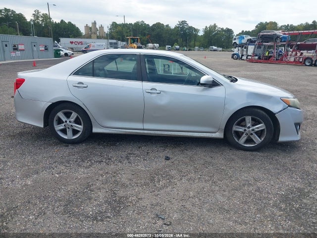 2014 Toyota Camry Se მანქანა იყიდება აუქციონზე, vin: 4T1BF1FK0EU379731, აუქციონის ნომერი: 46282573