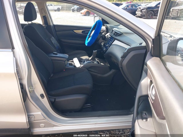 2018 Nissan Rogue Sport S მანქანა იყიდება აუქციონზე, vin: JN1BJ1CR7JW256188, აუქციონის ნომერი: 46282620