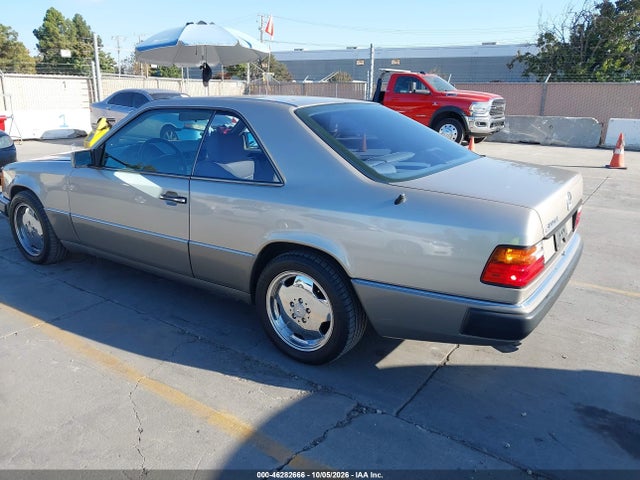 Продаж на аукціоні авто 1990 Mercedes-benz 300 Ce, vin: WDBEA51DXLB137035, номер лоту: 46282666