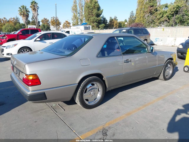 Продаж на аукціоні авто 1990 Mercedes-benz 300 Ce, vin: WDBEA51DXLB137035, номер лоту: 46282666
