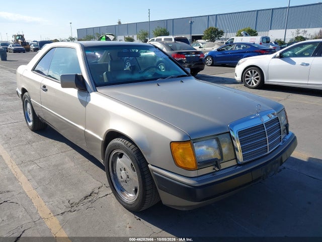 Продаж на аукціоні авто 1990 Mercedes-benz 300 Ce, vin: WDBEA51DXLB137035, номер лоту: 46282666