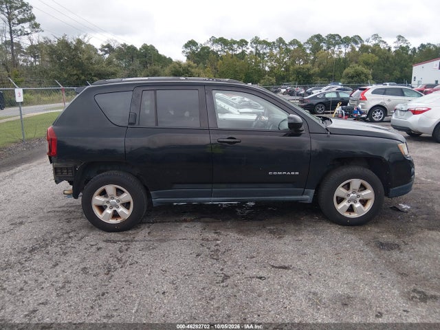 2016 Jeep Compass Latitude მანქანა იყიდება აუქციონზე, vin: 1C4NJCEB9GD651452, აუქციონის ნომერი: 46282702