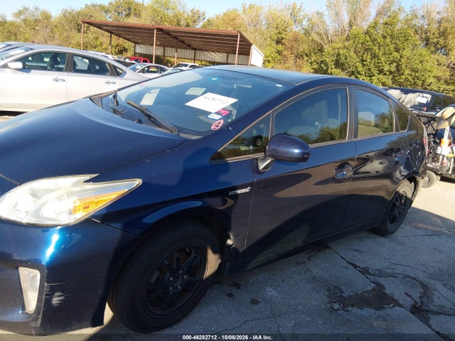 Продаж на аукціоні авто 2015 Toyota Prius Two, vin: JTDKN3DU8F1954572, номер лоту: 46282712