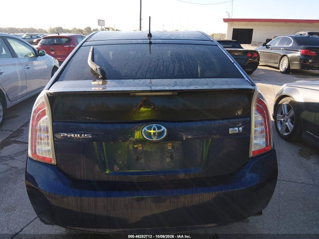 Продаж на аукціоні авто 2015 Toyota Prius Two, vin: JTDKN3DU8F1954572, номер лоту: 46282712
