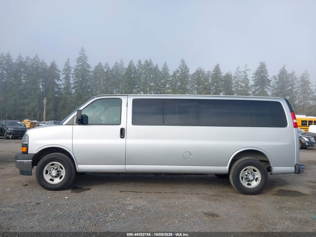 46282745 :رقم المزاد ، 1GAZGPFG1H1109775 vin ، 2017 Chevrolet Express 3500 Lt مزاد بيع