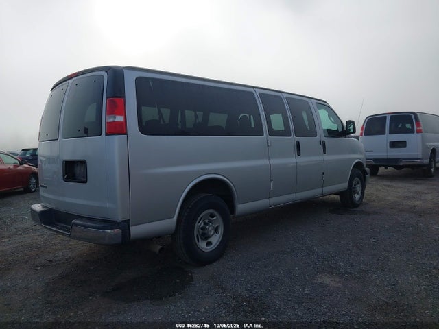 46282745 :رقم المزاد ، 1GAZGPFG1H1109775 vin ، 2017 Chevrolet Express 3500 Lt مزاد بيع