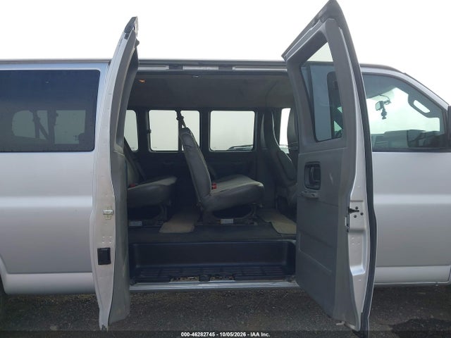 46282745 :رقم المزاد ، 1GAZGPFG1H1109775 vin ، 2017 Chevrolet Express 3500 Lt مزاد بيع