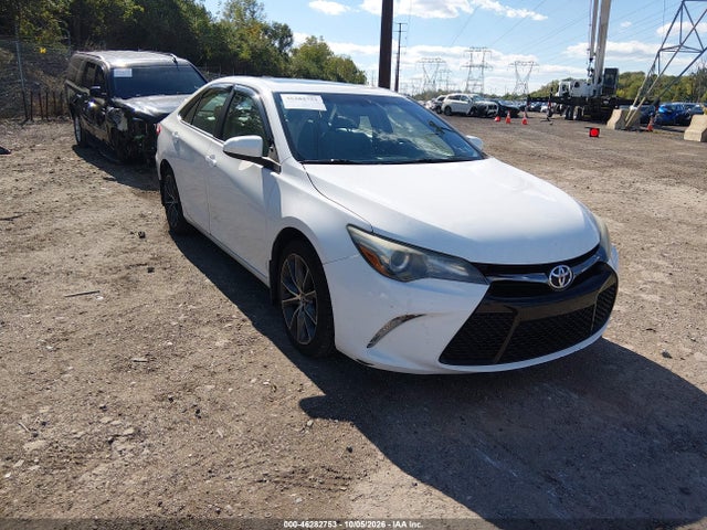 46282753 :رقم المزاد ، 4T1BF1FK2GU543497 vin ، 2016 Toyota Camry Xse مزاد بيع
