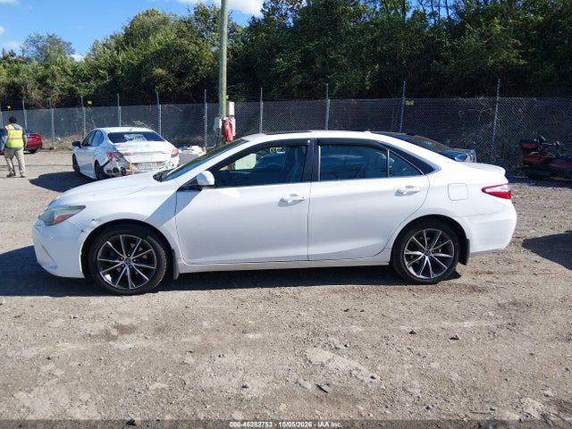 46282753 :رقم المزاد ، 4T1BF1FK2GU543497 vin ، 2016 Toyota Camry Xse مزاد بيع