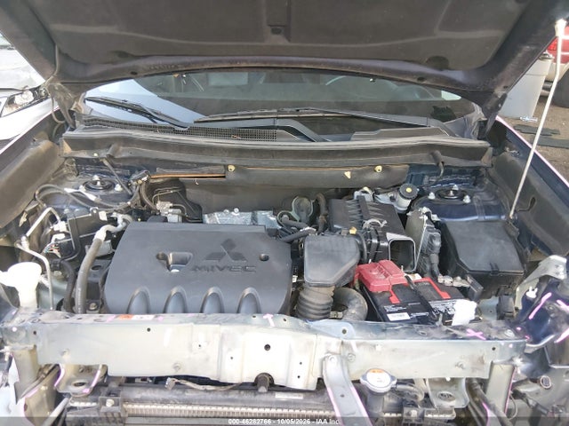 Mitsubishi Outlander Le/se/sel 2019 JA4AD3A30KZ035178 Image 10