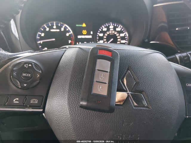 Mitsubishi Outlander Le/se/sel 2019 JA4AD3A30KZ035178 Image 11
