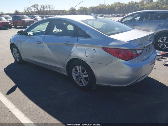 46282784 :رقم المزاد ، 5NPEB4AC5DH628760 vin ، 2013 Hyundai Sonata Gls مزاد بيع