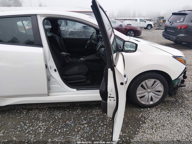 1N4AZ1CP2JC306826 Nissan LEAF S