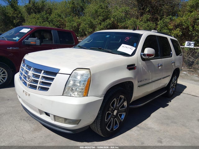 Продажа на аукционе авто 2008 Cadillac Escalade Standard, vin: 1GYEC63858R204778, номер лота: 46282794