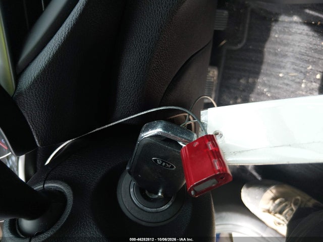 2020 Kia Forte Lxs მანქანა იყიდება აუქციონზე, vin: 3KPF24AD0LE234440, აუქციონის ნომერი: 46282812