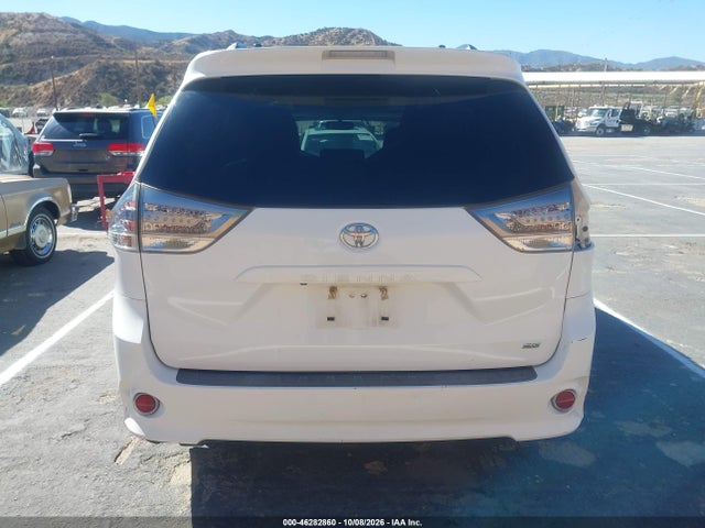 Aukcja sprzedaży 2013 Toyota Sienna Se 8 Passenger, vin: 5TDXK3DC8DS334262, numer aukcji: 46282860