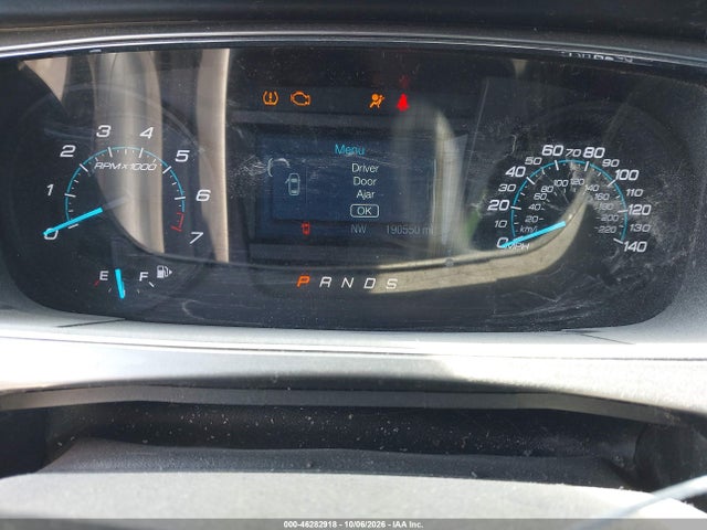 2018 Ford Taurus Sel მანქანა იყიდება აუქციონზე, vin: 1FAHP2H8XJG115983, აუქციონის ნომერი: 46282918