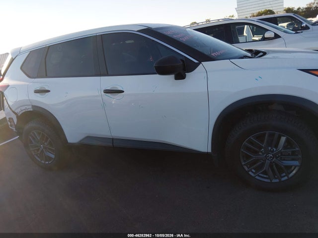 Продажа на аукционе авто 2021 Nissan Rogue S Fwd, vin: 5N1AT3AA1MC808880, номер лота: 46282962