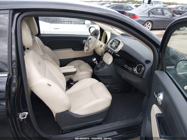 46282978 :رقم المزاد ، 3C3CFFCR8HT594266 vin ، 2017 Fiat 500 Lounge مزاد بيع