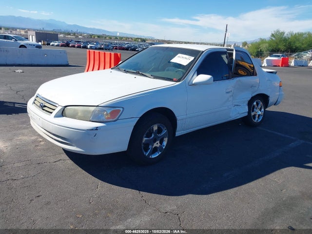 46283025 :رقم المزاد ، 4T1BG22K9YU940957 vin ، 2000 Toyota Camry Ce مزاد بيع