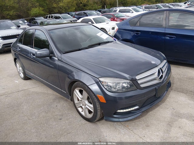 46283032 :رقم المزاد ، WDDGF5EB2BR180686 vin ، 2011 Mercedes-benz C 300 Luxury/sport مزاد بيع