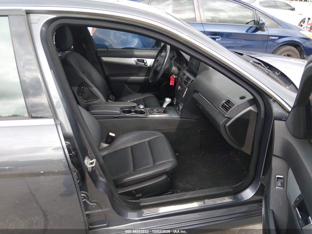 Aukcja sprzedaży 2011 Mercedes-benz C 300 Luxury/sport, vin: WDDGF5EB2BR180686, numer aukcji: 46283032