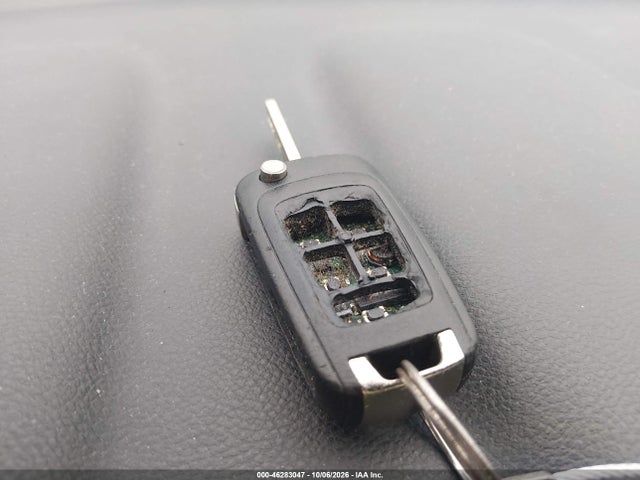 46283047 :رقم المزاد ، 2G1FA1E36D9140090 vin ، 2013 Chevrolet Camaro 2ls مزاد بيع