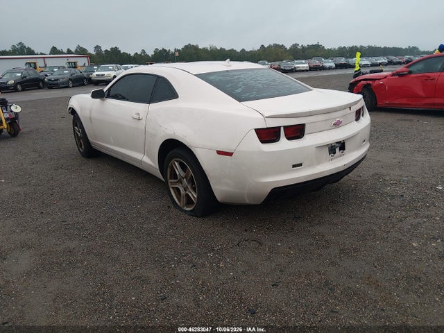 46283047 :رقم المزاد ، 2G1FA1E36D9140090 vin ، 2013 Chevrolet Camaro 2ls مزاد بيع