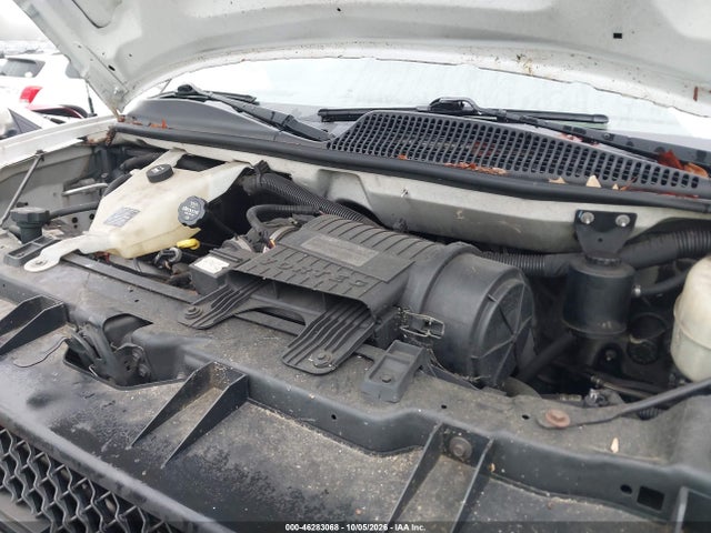 46283068 :رقم المزاد ، 1GCWGFCF4F1287676 vin ، 2015 Chevrolet Express 2500 Work Van مزاد بيع