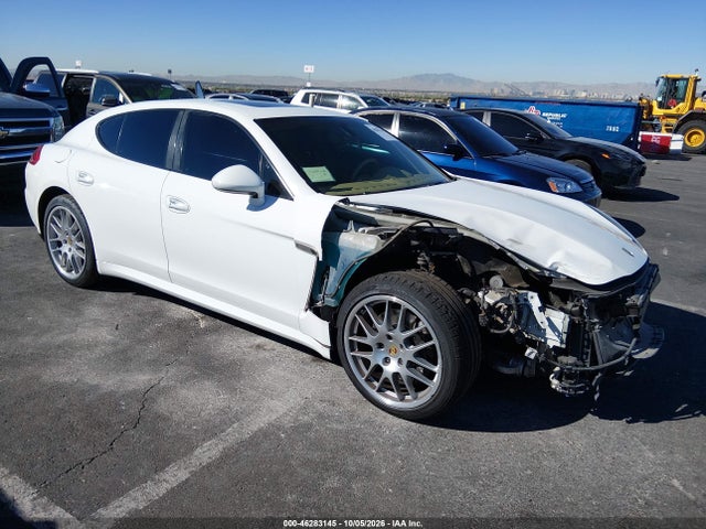 46283145 :رقم المزاد ، WP0AA2A72EL013623 vin ، 2014 Porsche Panamera 4 مزاد بيع