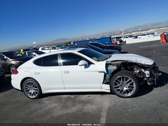 46283145 :رقم المزاد ، WP0AA2A72EL013623 vin ، 2014 Porsche Panamera 4 مزاد بيع