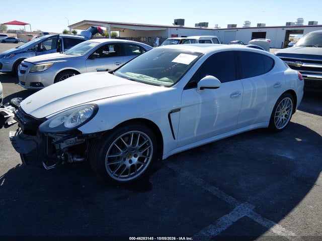 46283145 :رقم المزاد ، WP0AA2A72EL013623 vin ، 2014 Porsche Panamera 4 مزاد بيع
