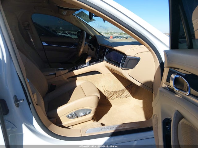 46283145 :رقم المزاد ، WP0AA2A72EL013623 vin ، 2014 Porsche Panamera 4 مزاد بيع