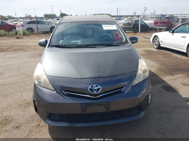 Продажа на аукционе авто 2013 Toyota Prius V Two, vin: JTDZN3EU7D3252385, номер лота: 46283147
