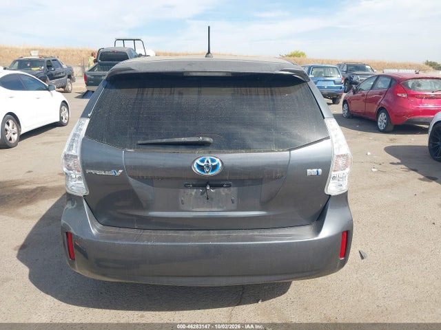 Продажа на аукционе авто 2013 Toyota Prius V Two, vin: JTDZN3EU7D3252385, номер лота: 46283147