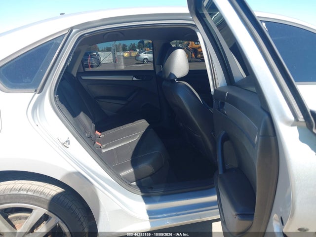Продаж на аукціоні авто 2015 Volkswagen Passat 1.8t Wolfsburg Edition, vin: 1VWAT7A31FC023322, номер лоту: 46283159