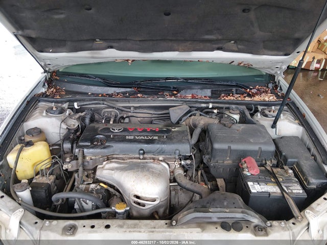 2004 Toyota Camry Le მანქანა იყიდება აუქციონზე, vin: JTDBE32K740245796, აუქციონის ნომერი: 46283217