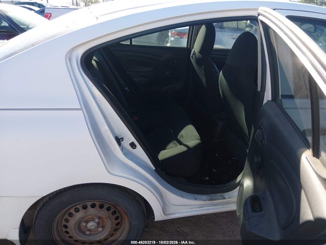 Продажа на аукционе авто 2015 Nissan Versa 1.6 S+, vin: 3N1CN7APXFL839588, номер лота: 46283219