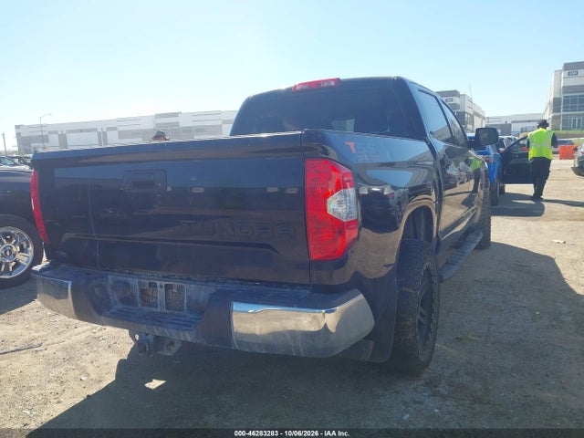 46283283 :رقم المزاد ، 5TFEM5F17HX110585 vin ، 2017 Toyota Tundra Sr5 4.6l V8 مزاد بيع