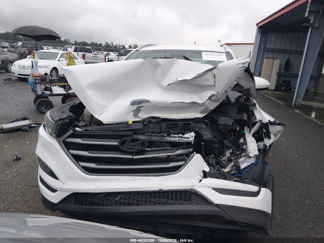 Продаж на аукціоні авто 2016 Hyundai Tucson Se, vin: KM8J33A48GU027671, номер лоту: 46283309