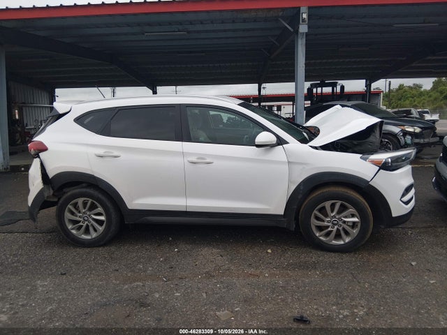 Продаж на аукціоні авто 2016 Hyundai Tucson Se, vin: KM8J33A48GU027671, номер лоту: 46283309