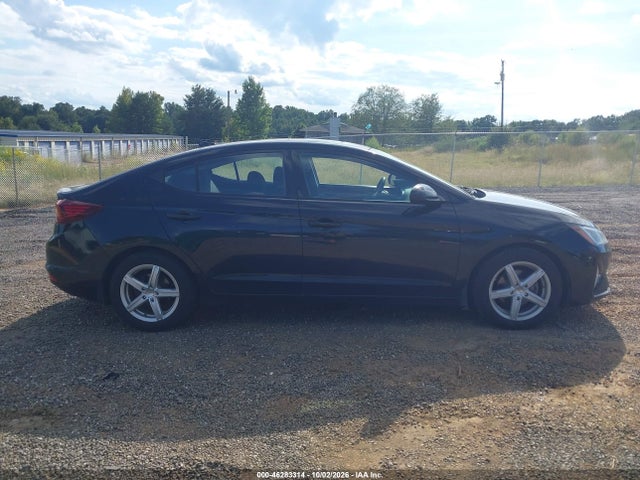 2020 Hyundai Elantra Value Edition მანქანა იყიდება აუქციონზე, vin: 5NPD84LF7LH542933, აუქციონის ნომერი: 46283314