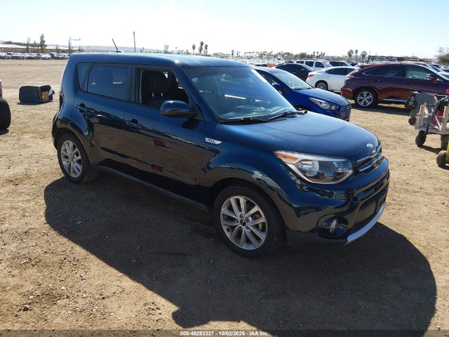 2017 Kia Soul + მანქანა იყიდება აუქციონზე, vin: KNDJP3A5XH7410464, აუქციონის ნომერი: 46283327