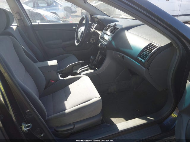 46283405 :رقم المزاد ، 1HGCM56374A123652 vin ، 2004 Honda Accord 2.4 Lx مزاد بيع
