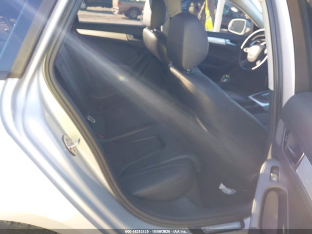 46283425 :رقم المزاد ، WAUBFAFL8BN056219 vin ، 2011 Audi A4 2.0t Premium مزاد بيع