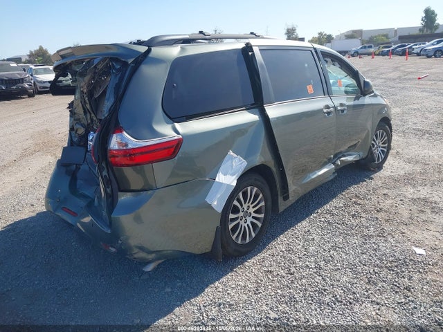 Продаж на аукціоні авто 2018 Toyota Sienna Xle 7 Passenger, vin: 5TDYZ3DC9JS933814, номер лоту: 46283435