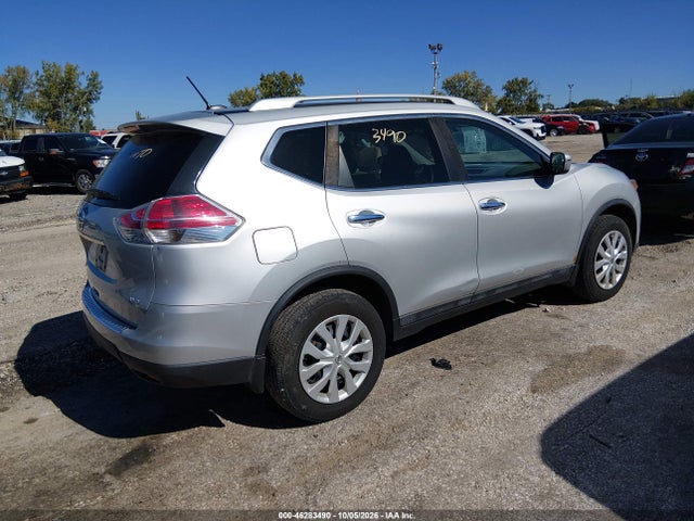 46283490 :رقم المزاد ، 5N1AT2MV9GC828310 vin ، 2016 Nissan Rogue S مزاد بيع