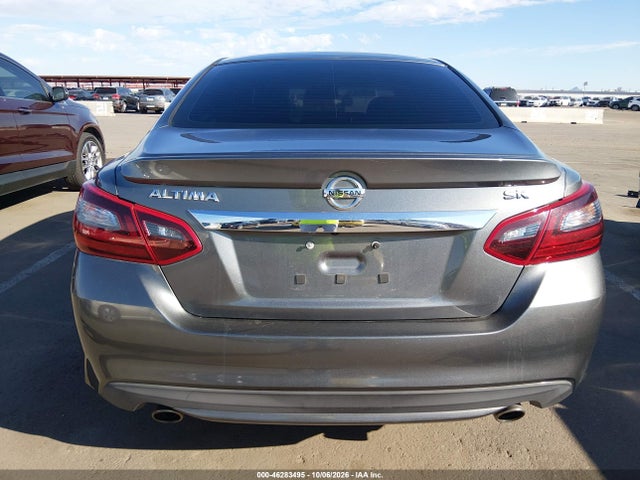 Nissan Altima 2.5 Sr 2017 1N4AL3AP8HC138121 Image 17