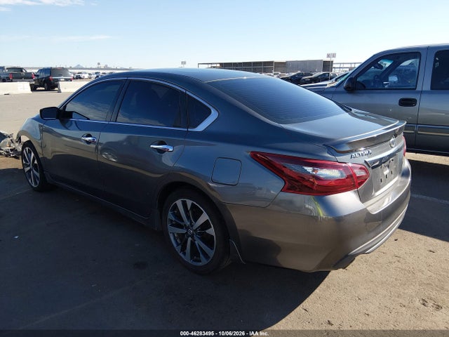 Nissan Altima 2.5 Sr 2017 1N4AL3AP8HC138121 Image 3