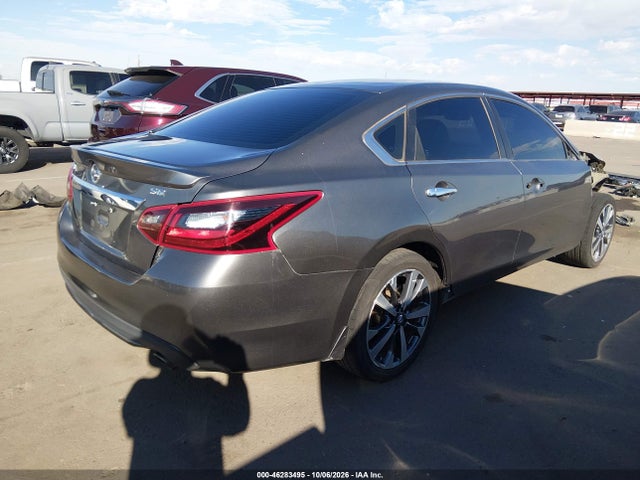 Nissan Altima 2.5 Sr 2017 1N4AL3AP8HC138121 Image 4